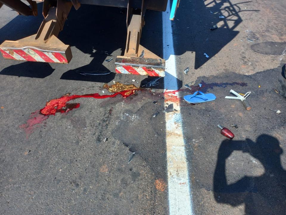 Foto 4 de 7 — Acidente na Via Expressa deixa motociclista em estado gravíssimo